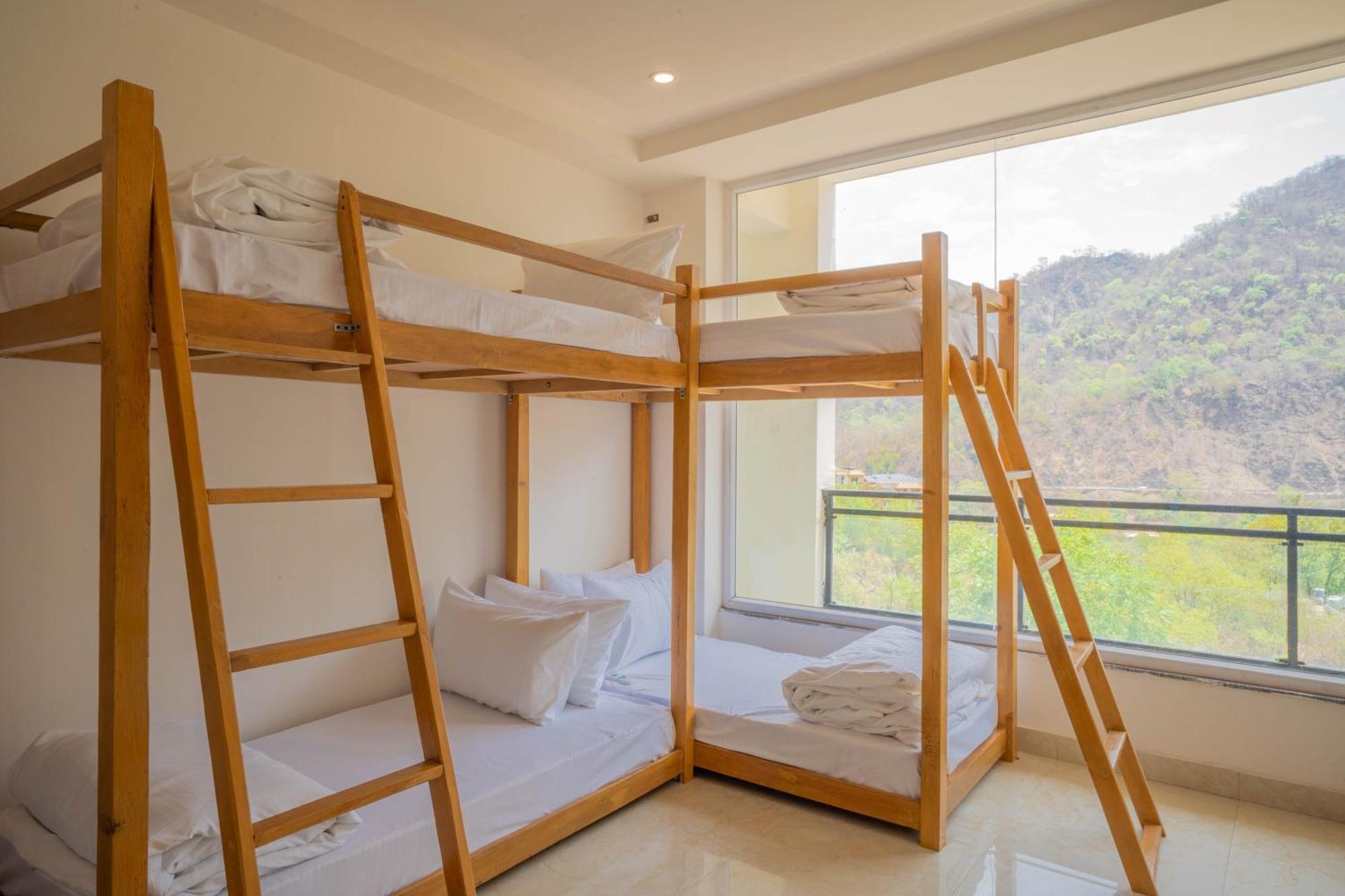 Perfectstayz Alpine Near Laxman Jhula Rishīkesh Exterior foto