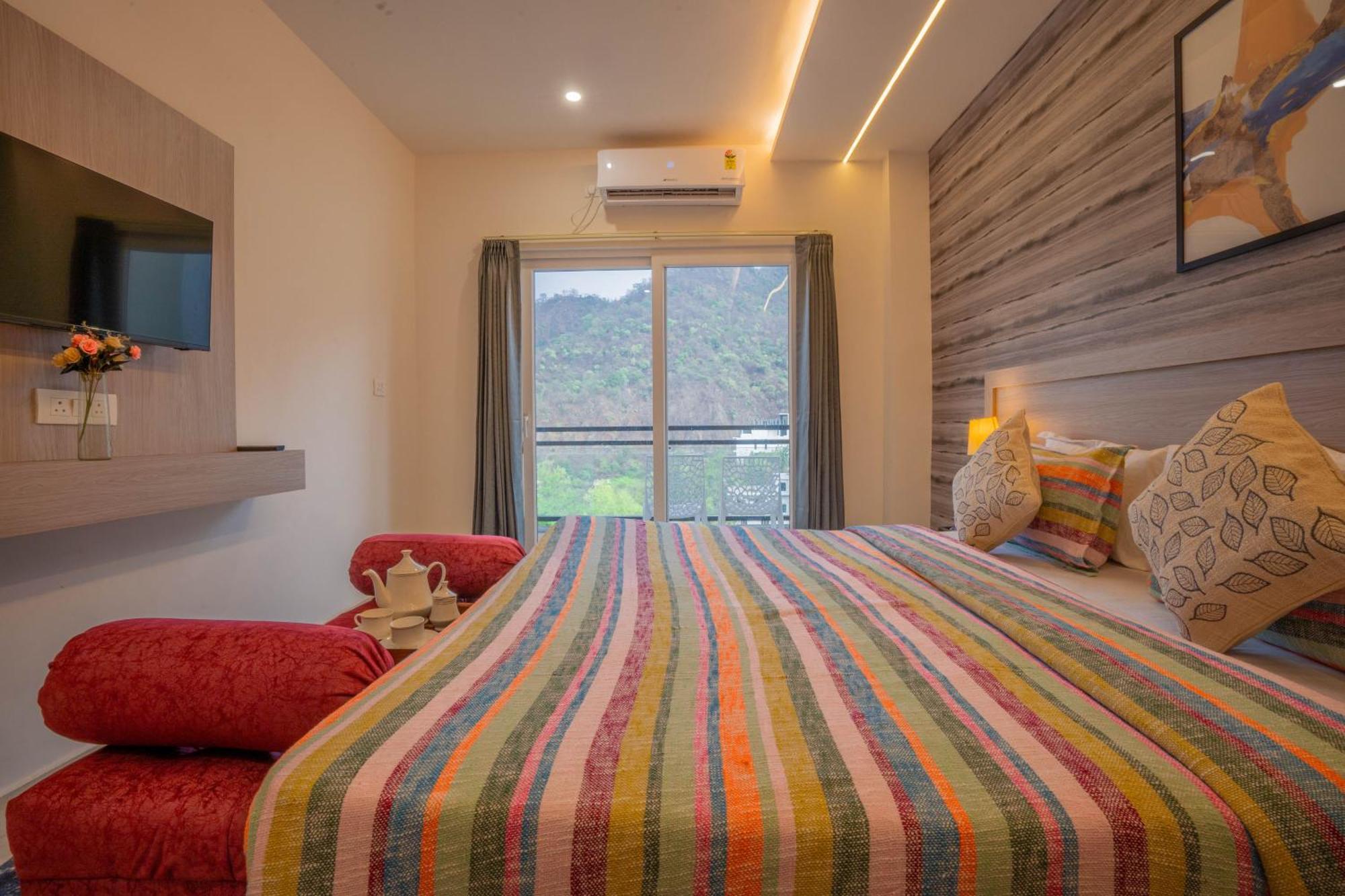 Perfectstayz Alpine Near Laxman Jhula Rishīkesh Exterior foto